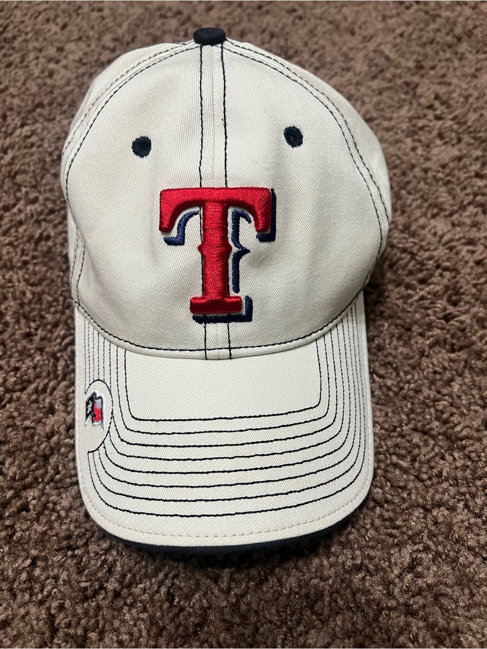 Texas Rangers Baseball Cap in Cream and Red. OSF